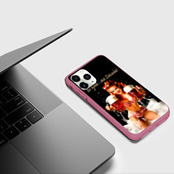 Чехол iPhone 11 Pro матовый Все дуреют с этой Шотландии, цвет: 3D-малиновый — фото 2