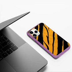 Чехол iPhone 11 Pro матовый Тигровый раскрас, цвет: 3D-фиолетовый — фото 2