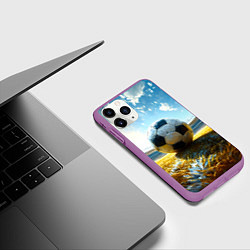 Чехол iPhone 11 Pro матовый Футбольный мяч на стадионе, цвет: 3D-фиолетовый — фото 2