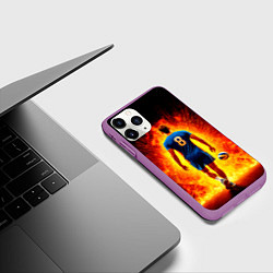 Чехол iPhone 11 Pro матовый Волейболист в огне, цвет: 3D-фиолетовый — фото 2