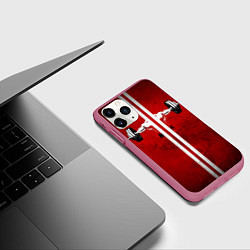 Чехол iPhone 11 Pro матовый Руки штангиста, цвет: 3D-малиновый — фото 2