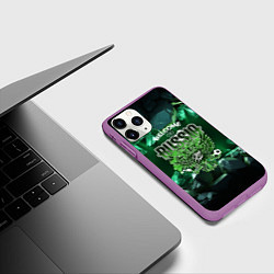 Чехол iPhone 11 Pro матовый Russia - зеленые кристаллы, цвет: 3D-фиолетовый — фото 2
