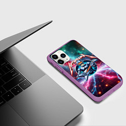 Чехол iPhone 11 Pro матовый Гитарист Бендер рок группы Футурама, цвет: 3D-фиолетовый — фото 2