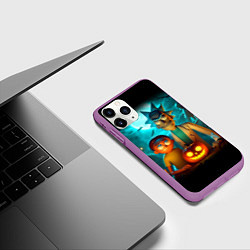 Чехол iPhone 11 Pro матовый Morty and Rick with pumpkin - neon halloween, цвет: 3D-фиолетовый — фото 2