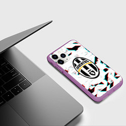 Чехол iPhone 11 Pro матовый Ювентус геометрия глитч, цвет: 3D-фиолетовый — фото 2