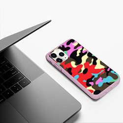 Чехол iPhone 11 Pro матовый Яркий камуфляж, цвет: 3D-розовый — фото 2