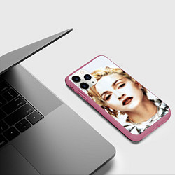 Чехол iPhone 11 Pro матовый Мадонна, цвет: 3D-малиновый — фото 2