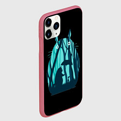 Чехол iPhone 11 Pro матовый Тоторо в лесу, цвет: 3D-малиновый — фото 2