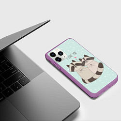 Чехол iPhone 11 Pro матовый Влюбленные еноты, цвет: 3D-фиолетовый — фото 2