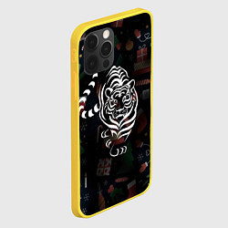 Чехол для iPhone 12 Pro Новый год 2022 тигр, цвет: 3D-желтый — фото 2