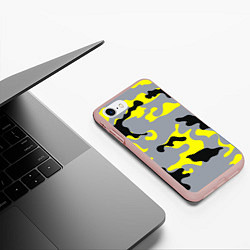 Чехол iPhone 7/8 матовый Yellow & Grey Camouflage, цвет: 3D-светло-розовый — фото 2