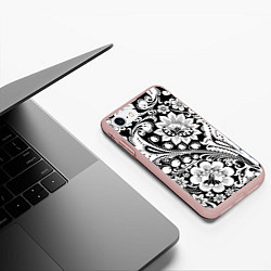 Чехол iPhone 7/8 матовый Хохлома черно-белая, цвет: 3D-светло-розовый — фото 2