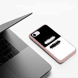 Чехол iPhone 7/8 матовый Molly: Black & White, цвет: 3D-светло-розовый — фото 2