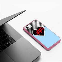 Чехол iPhone 7/8 матовый ФРЕНДЗОНА, цвет: 3D-малиновый — фото 2