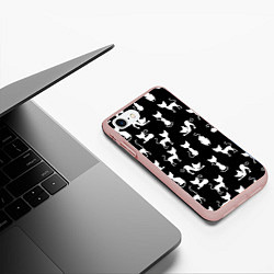 Чехол iPhone 7/8 матовый КОШКИ БЕЛОЕ НА ЧЕРНОМ, цвет: 3D-светло-розовый — фото 2