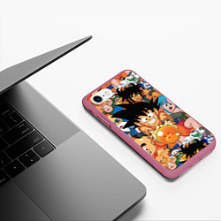 Чехол iPhone 7/8 матовый Dragon Ball главные герои, цвет: 3D-малиновый — фото 2