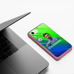 Чехол iPhone 7/8 матовый Бернарду Силва Манчестер Сити, цвет: 3D-малиновый — фото 2