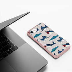 Чехол iPhone 7/8 матовый Кровожадные акулы паттерн, цвет: 3D-светло-розовый — фото 2