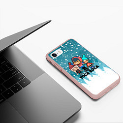 Чехол iPhone 7/8 матовый Новогодний Toca Boca, цвет: 3D-светло-розовый — фото 2