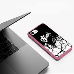 Чехол iPhone 7/8 матовый 9 грамм - Трещины, цвет: 3D-малиновый — фото 2