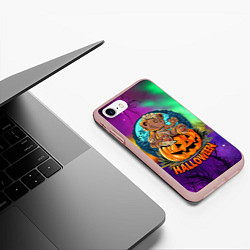 Чехол iPhone 7/8 матовый Хэллоуин - мишка на тыкве, цвет: 3D-светло-розовый — фото 2