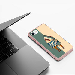 Чехол iPhone 7/8 матовый Акула-моряк, цвет: 3D-светло-розовый — фото 2