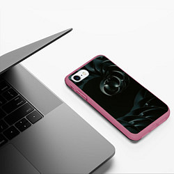 Чехол iPhone 7/8 матовый Изометрическая спираль во тьме, цвет: 3D-малиновый — фото 2