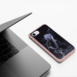 Чехол iPhone 7/8 матовый Metal Gear Rising - В дыму, цвет: 3D-светло-розовый — фото 2