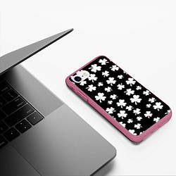 Чехол iPhone 7/8 матовый Black clover pattern anime, цвет: 3D-малиновый — фото 2