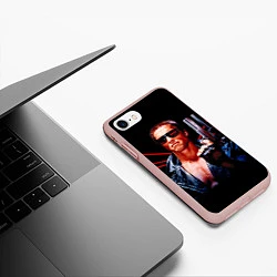 Чехол iPhone 7/8 матовый Терминатор с пистолетом, цвет: 3D-светло-розовый — фото 2