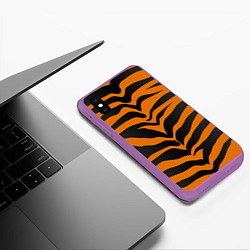 Чехол iPhone XS Max матовый Шкура тигра, цвет: 3D-фиолетовый — фото 2