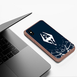 Чехол iPhone XS Max матовый THE ELDER SCROLLS SKYRIM ЭМБЛЕМА ДРАКОНА, цвет: 3D-коричневый — фото 2