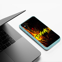 Чехол iPhone XS Max матовый Берсерк Гатс В Горящем Лесу, цвет: 3D-мятный — фото 2