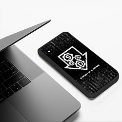 Чехол iPhone XS Max матовый System of a Down с потертостями на темном фоне, цвет: 3D-черный — фото 2