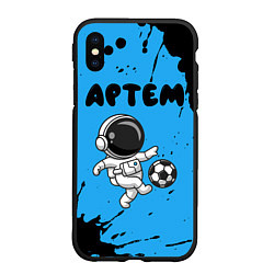 Чехол iPhone XS Max матовый Артем космонавт футболист, цвет: 3D-черный