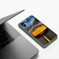 Чехол iPhone XS Max матовый Ретро маслкар Chevrolet Corvette Stingray, цвет: 3D-темно-зеленый — фото 2