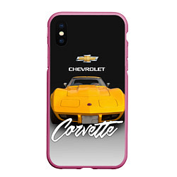 Чехол iPhone XS Max матовый Американская машина Chevrolet Corvette 70-х годов, цвет: 3D-малиновый