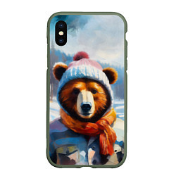 Чехол iPhone XS Max матовый Бурый медведь в зимней одежде, цвет: 3D-темно-зеленый