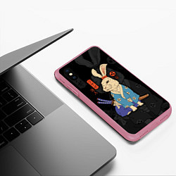 Чехол iPhone XS Max матовый Заяц японский самурай, цвет: 3D-малиновый — фото 2