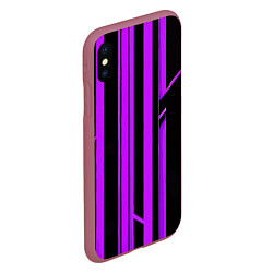 Чехол iPhone XS Max матовый Толстые фиолетовые полосы на чёрном фоне, цвет: 3D-малиновый — фото 2