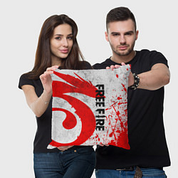 Подушка квадратная GARENA FREE FIRE ЛОГО ИГРЫ, ДРАКОН, цвет: 3D-принт — фото 2