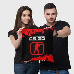 Подушка квадратная CS:GO лого с линиями и спецназом, цвет: 3D-принт — фото 2