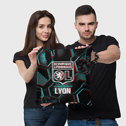 Подушка квадратная Lyon FC в стиле Glitch на темном фоне, цвет: 3D-принт — фото 2