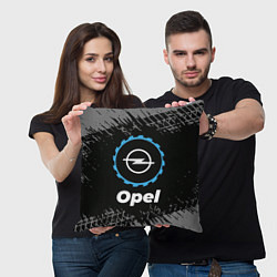 Подушка квадратная Opel в стиле Top Gear со следами шин на фоне, цвет: 3D-принт — фото 2
