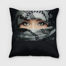 Подушка квадратная Зеленоглазая девушка в хиджабе, цвет: 3D-принт