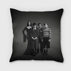 Подушка квадратная Аддамс, семейный портрет, цвет: 3D-принт