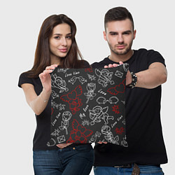 Подушка квадратная Летающие сердца купидоны розы на черном фоне, цвет: 3D-принт — фото 2
