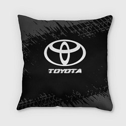 Подушка квадратная Toyota speed на темном фоне со следами шин, цвет: 3D-принт