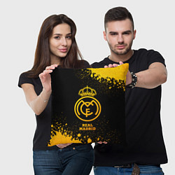 Подушка квадратная Real Madrid - gold gradient, цвет: 3D-принт — фото 2