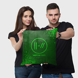 Подушка квадратная Twenty One Pilots - green gradient, цвет: 3D-принт — фото 2